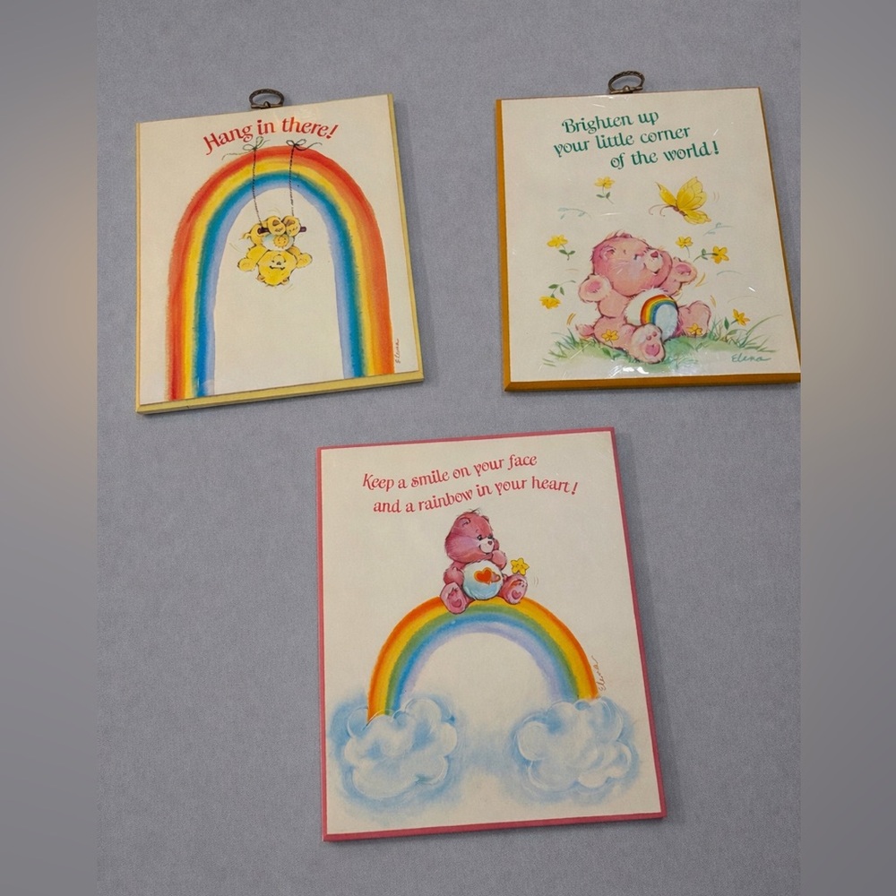 RARE FIND SET OF 1982 CARE BEAR PLAQUES. All in Great Condition. 8”X 7”